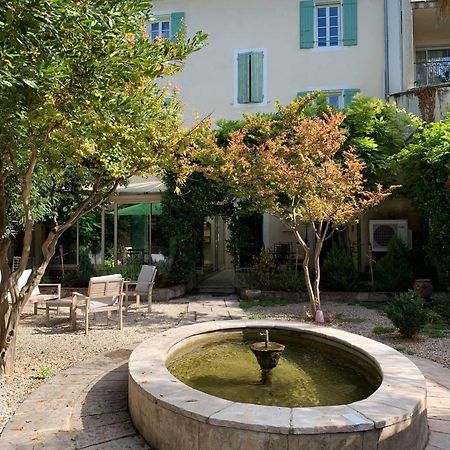Effets Personnels Hotel Orange  Exterior photo